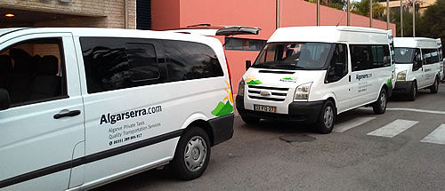 Monovolumes e carrinhas Mercedes Vito e Viano para transfers executivos