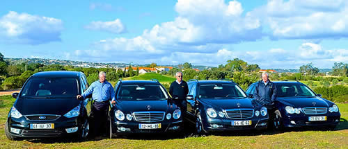Carros executivos Mercedes e MPVs Ford para transfers privados